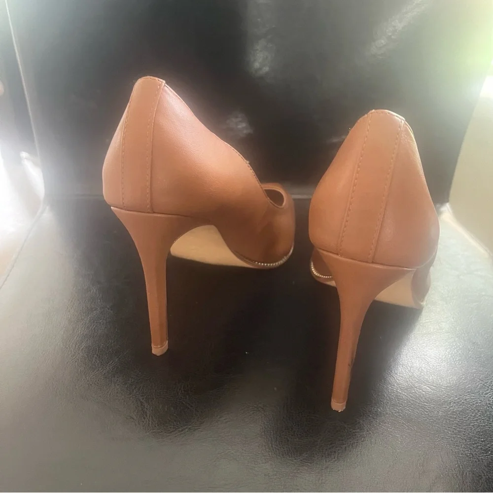 BCBGeneration Pumps - Picture 7 of 7